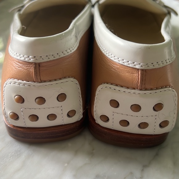Tod’s loafer in camel and cream - Picture 5 of 8